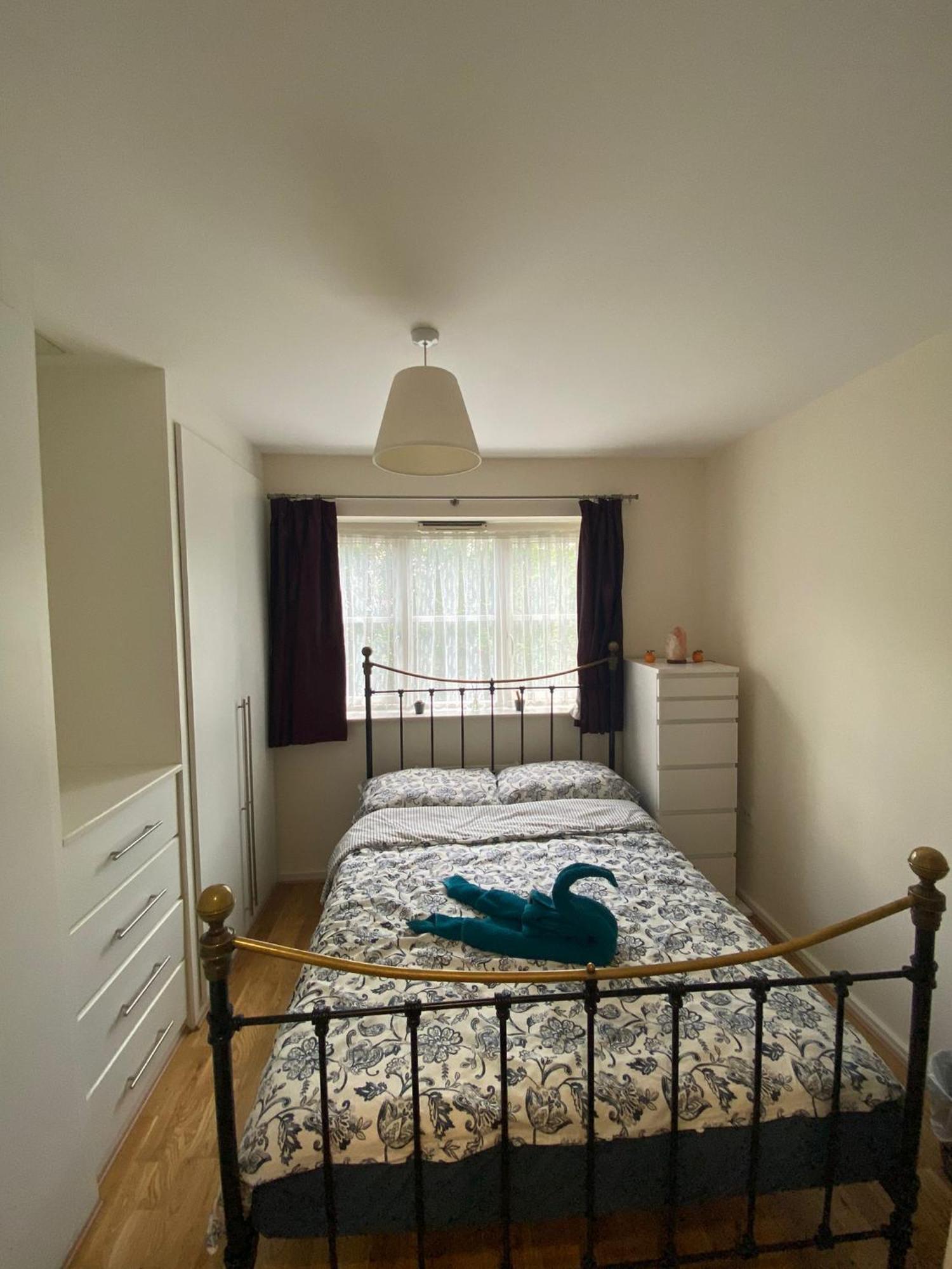 Cosy Private Room ลอนดอน ภายนอก รูปภาพ
